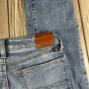 Lucky Brand Sweet Straight Size 4/27R